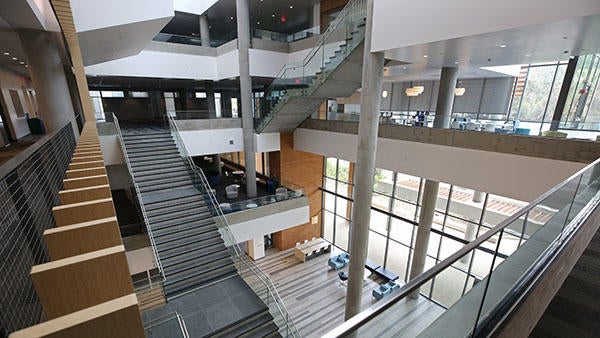 Multidisciplinary Research Building move in ready (c) UCR / Stan Lim 2019