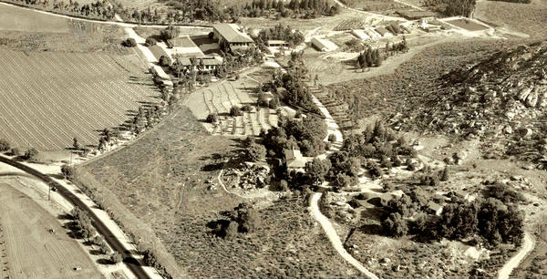 Aerial looking north 1929